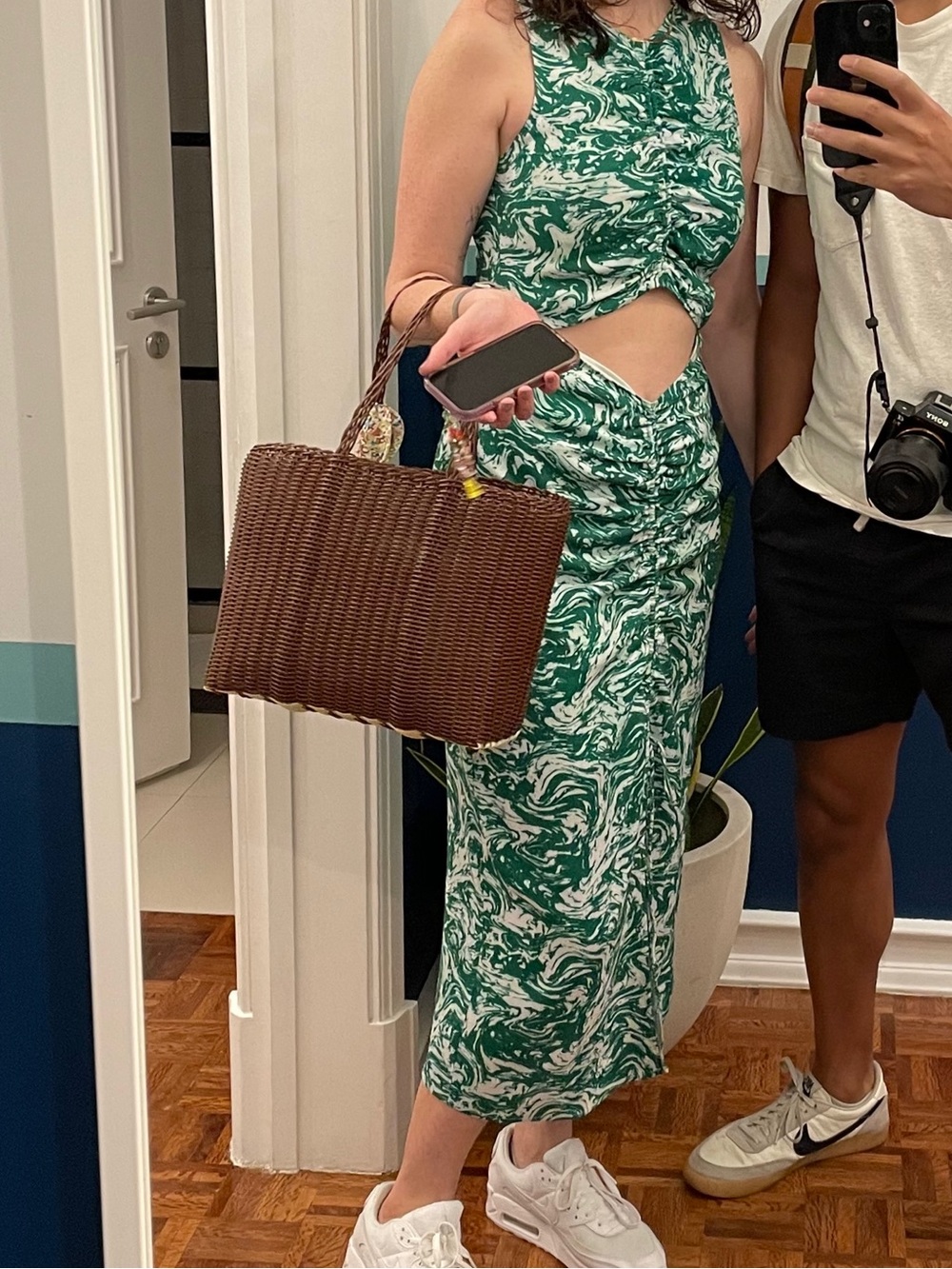 Third Form Sleeveless Green Marble Print Midi Dress with Cutout